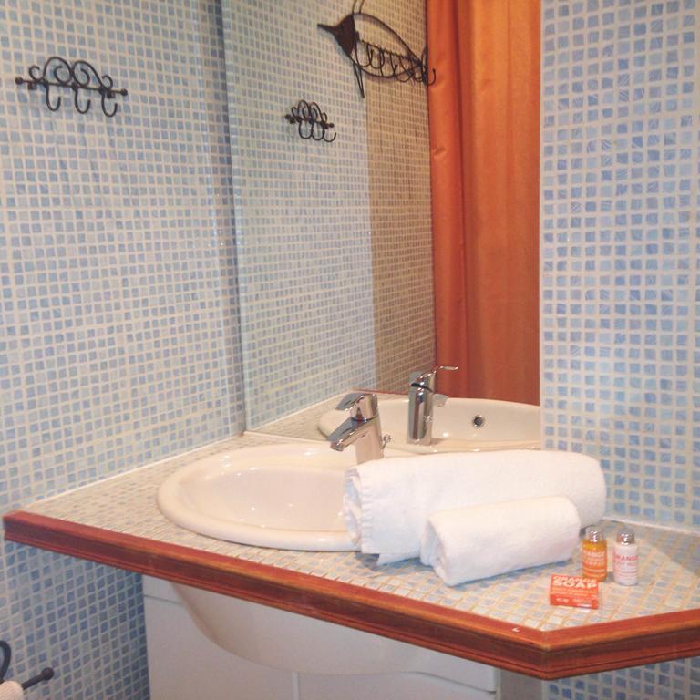 קאן Modern Apartment 2 Bedrooms Quiet Terrace In A Palm Beach Area, 30 Meters From Seaside מראה חיצוני תמונה